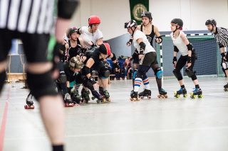 https://archiv.babelsberg03.de/wp-content/uploads/2016/01/160107_roller_derby_3.jpg